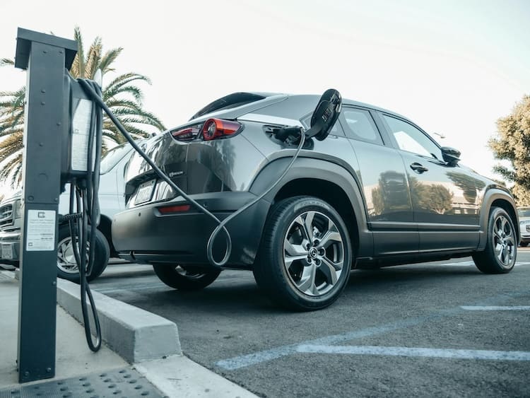 Regulamento para a instalação de postos de carregamento de veículos elétricos
